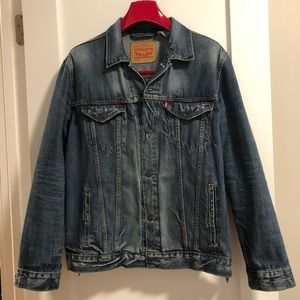 Levi’s Denim Trucker Jacket